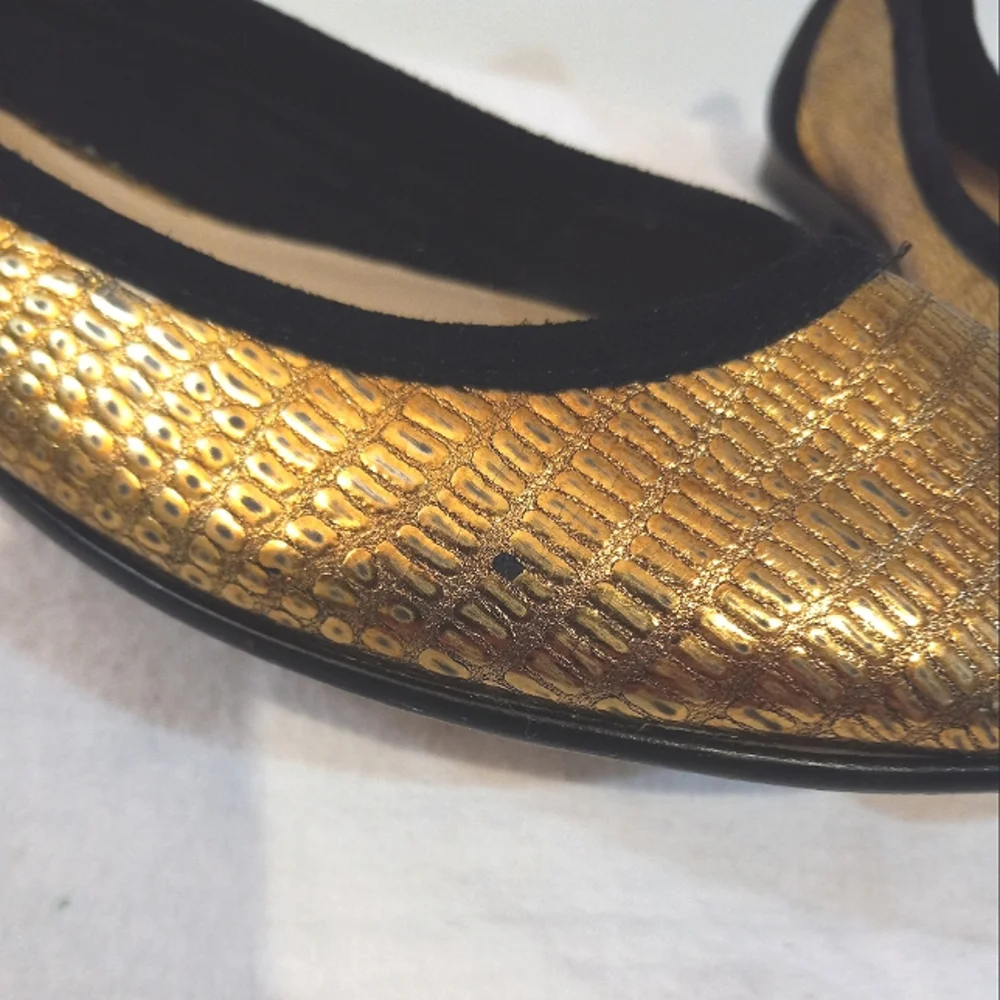 Via Spiga flats